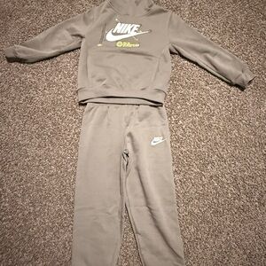 Nike Kids Gray Jogger Set with Logo